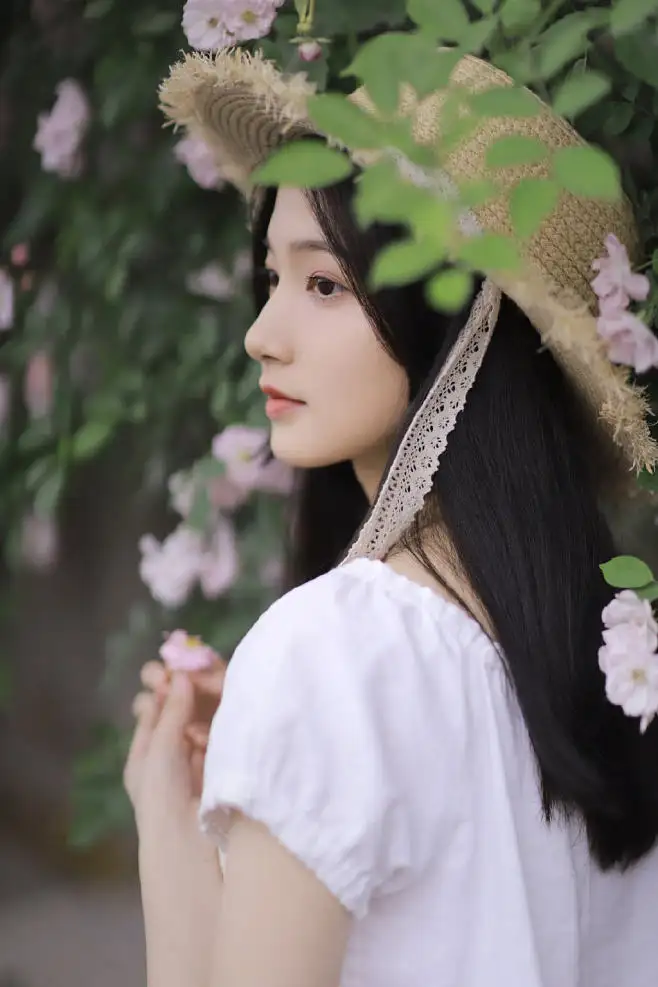 喀什私人伴游李菲儿