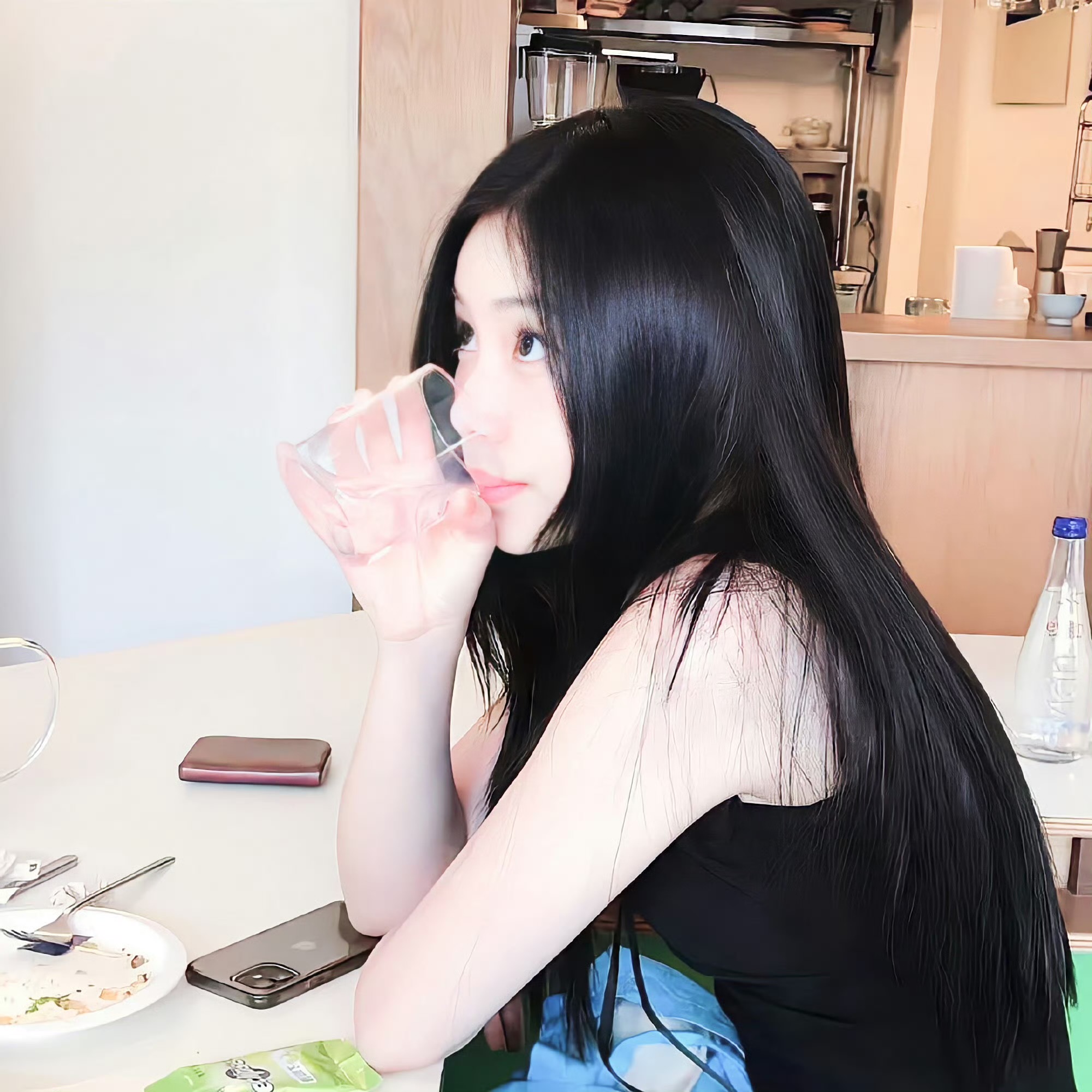 迪庆伴游女生 | 许安然 🌸的资料