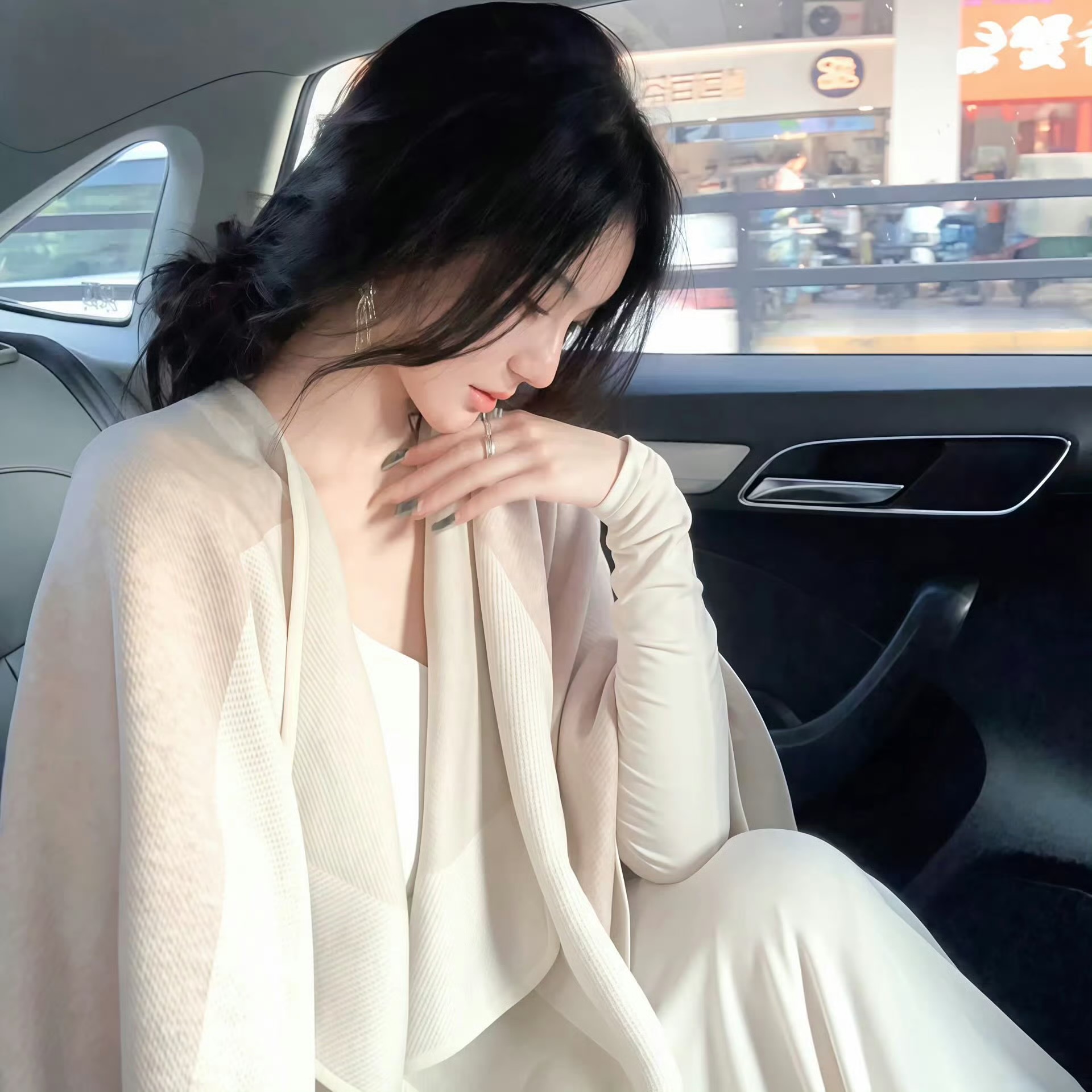 巴音郭楞伴游女生 | Collect的资料