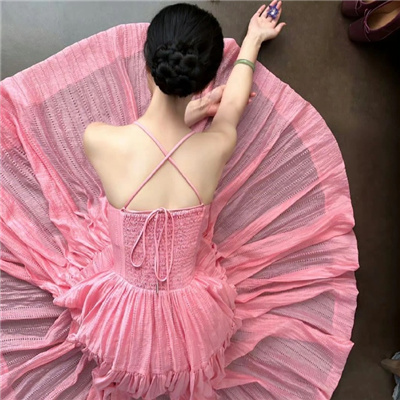 巴音郭楞伴游女生南宫林的资料