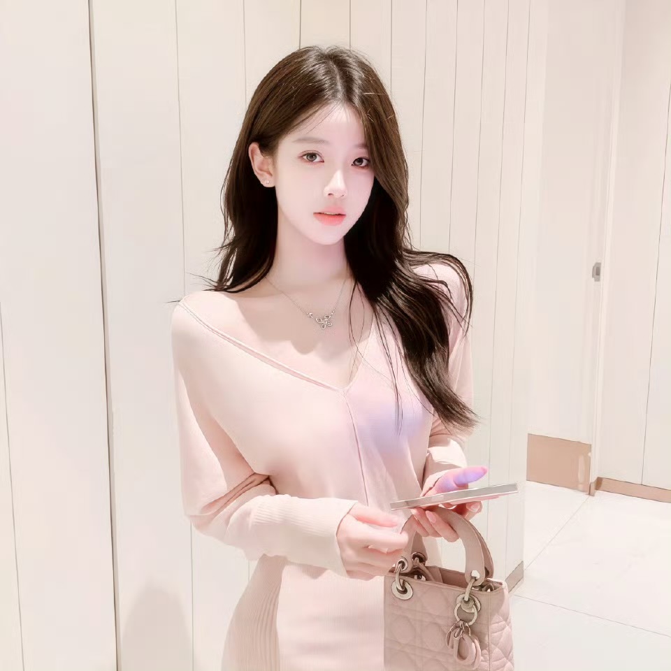 锡林郭勒盟伴游女生尹天音的资料