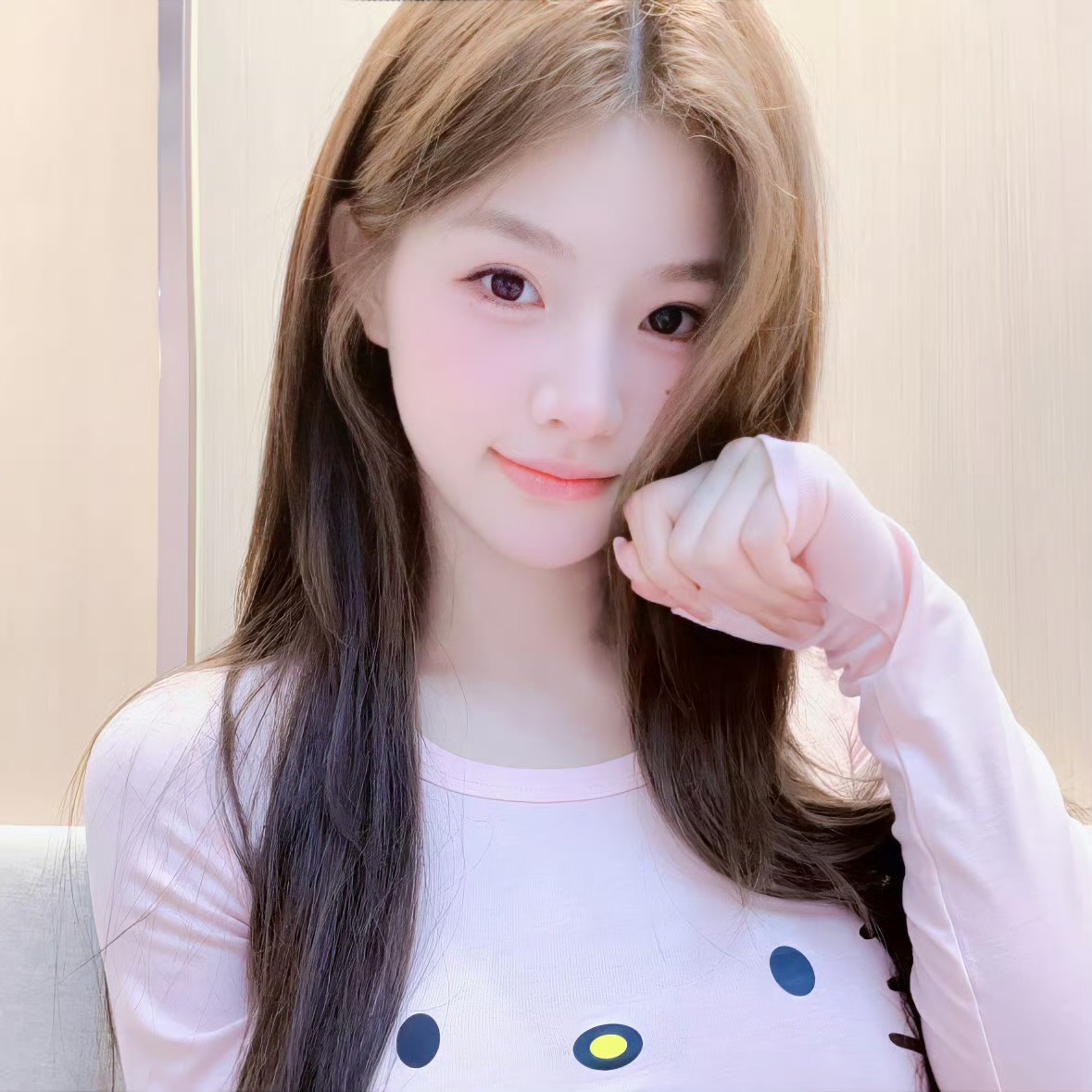 迪庆伴游女生东哲美的资料