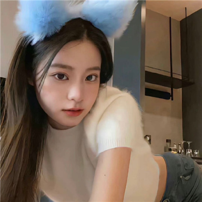 巴音郭楞伴游女生邗映寒的资料