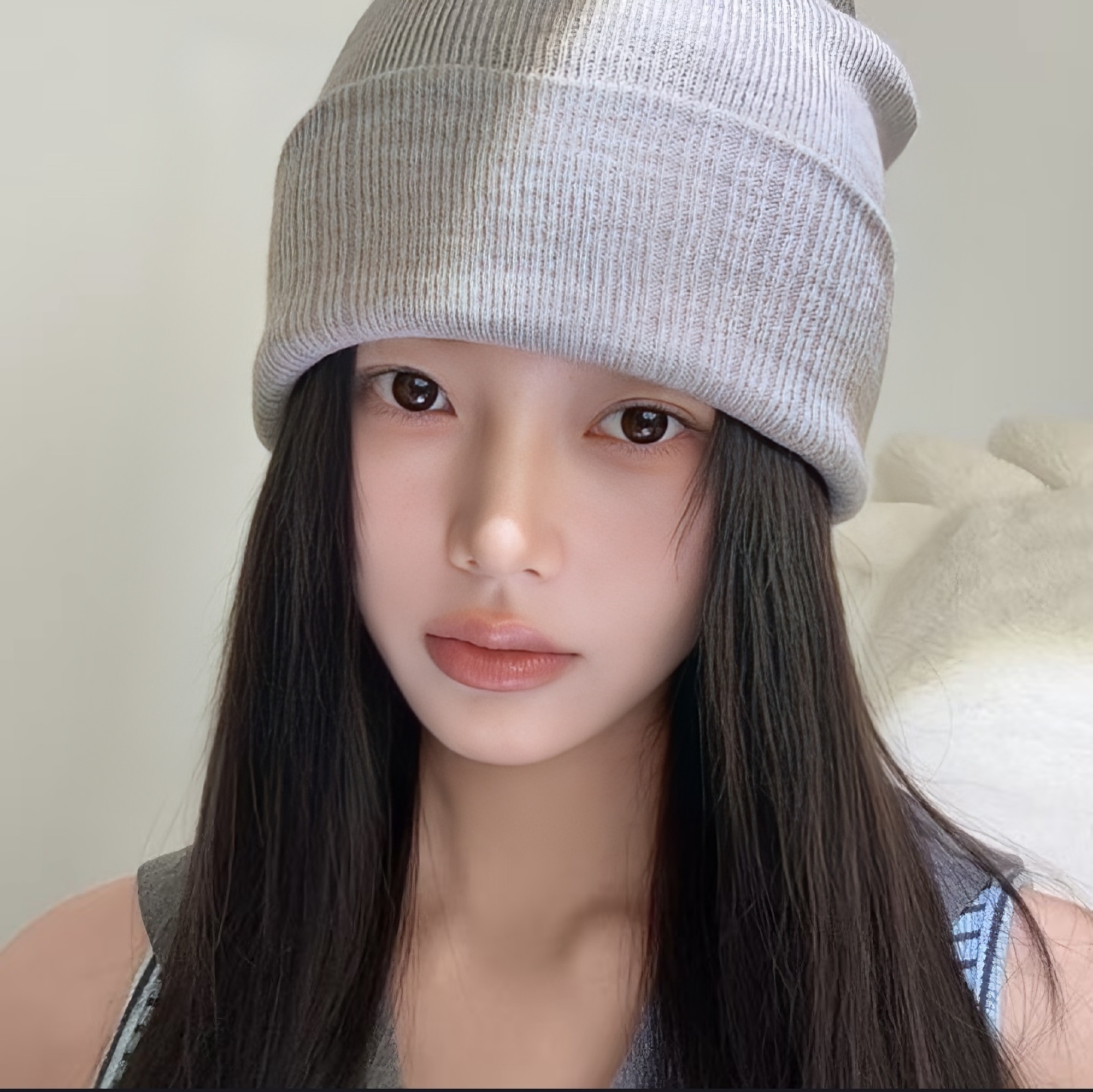 玉溪伴游女生洛雁丝的资料