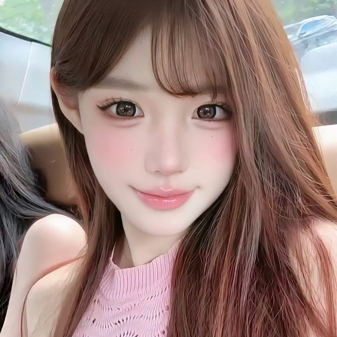 玉溪伴游女生施冬晴的资料