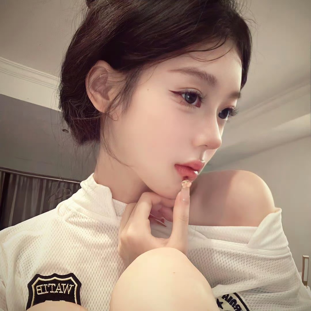 玉溪伴游女生陶仪的资料