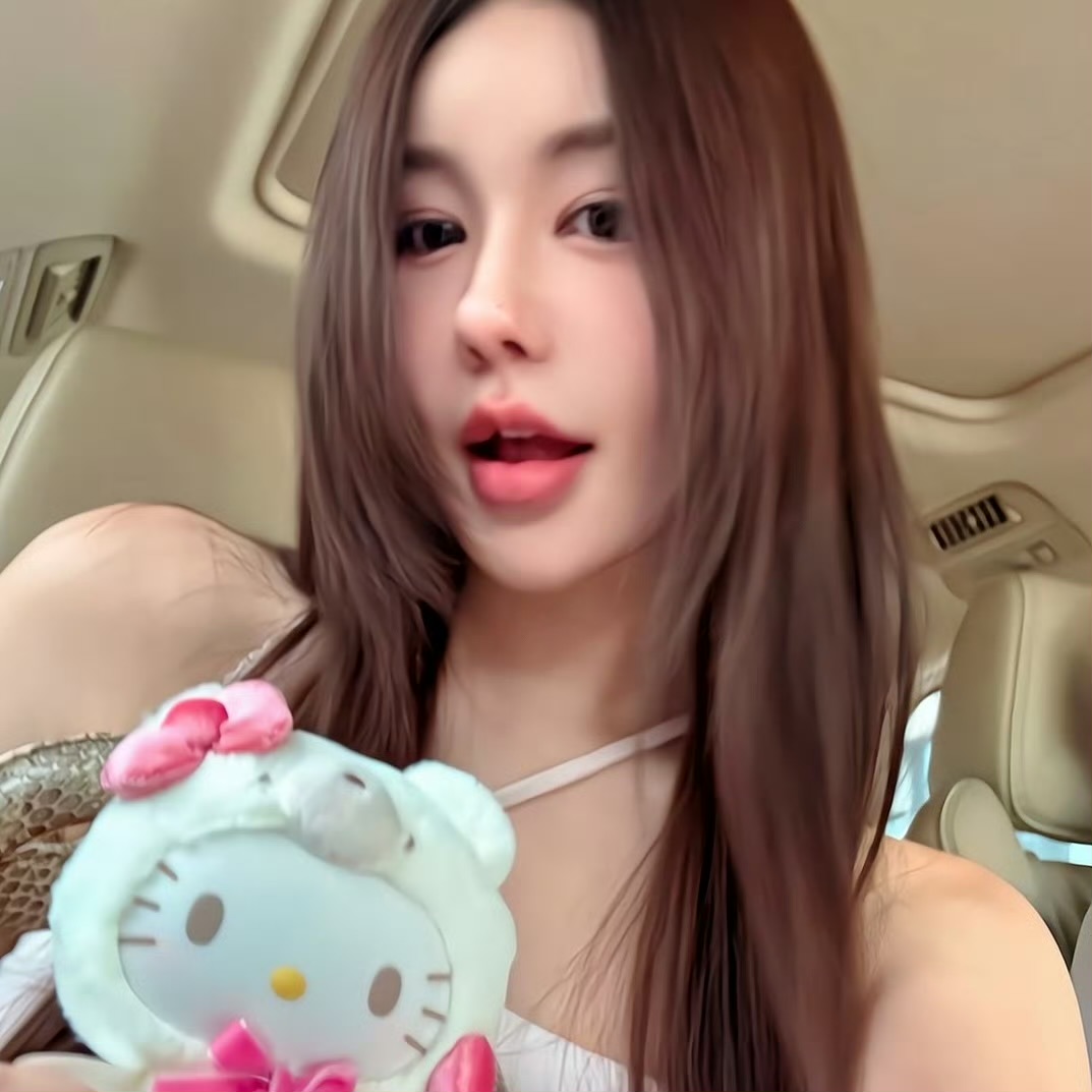 玉溪伴游女生赵宛筠的资料