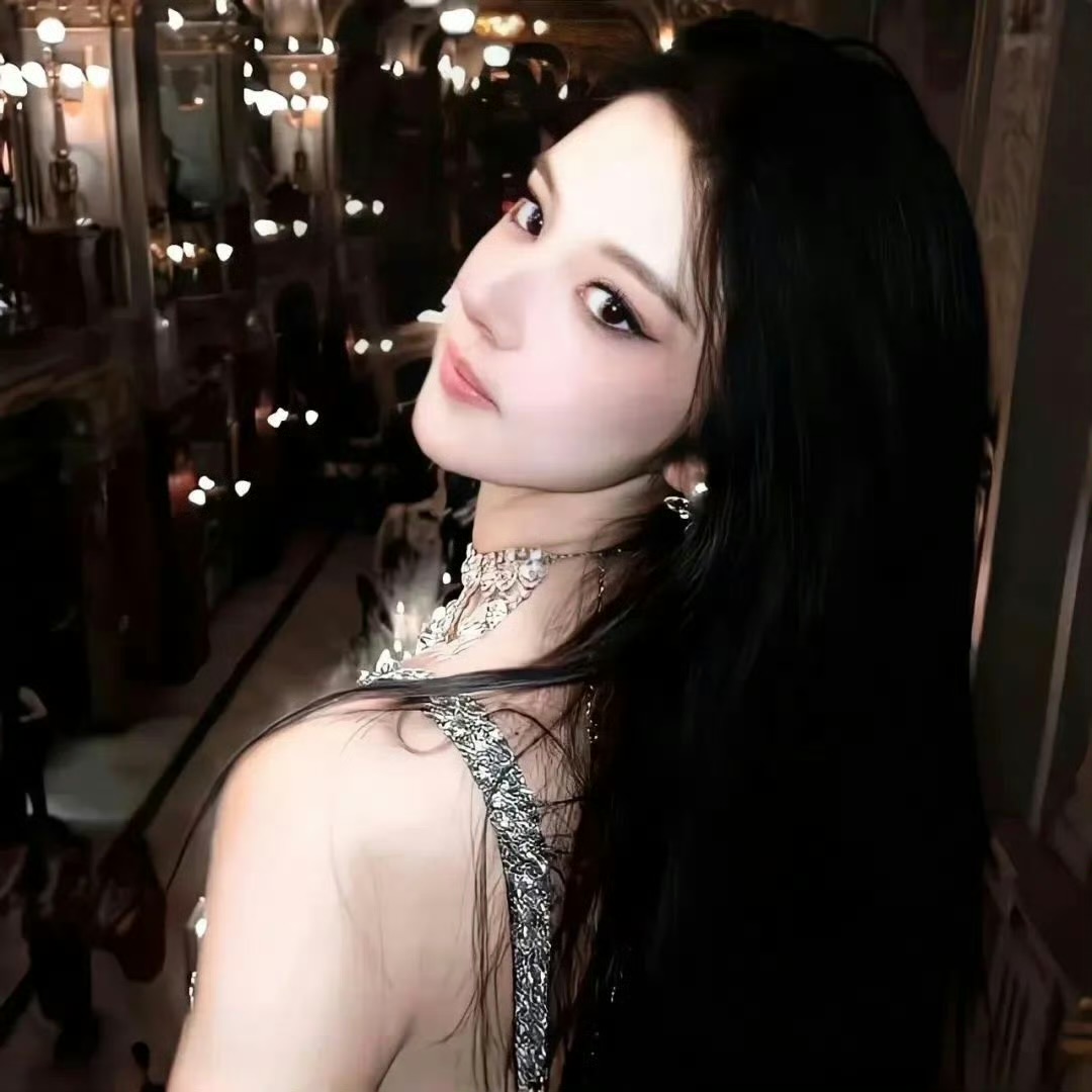 玉溪伴游女生楚明镜的资料