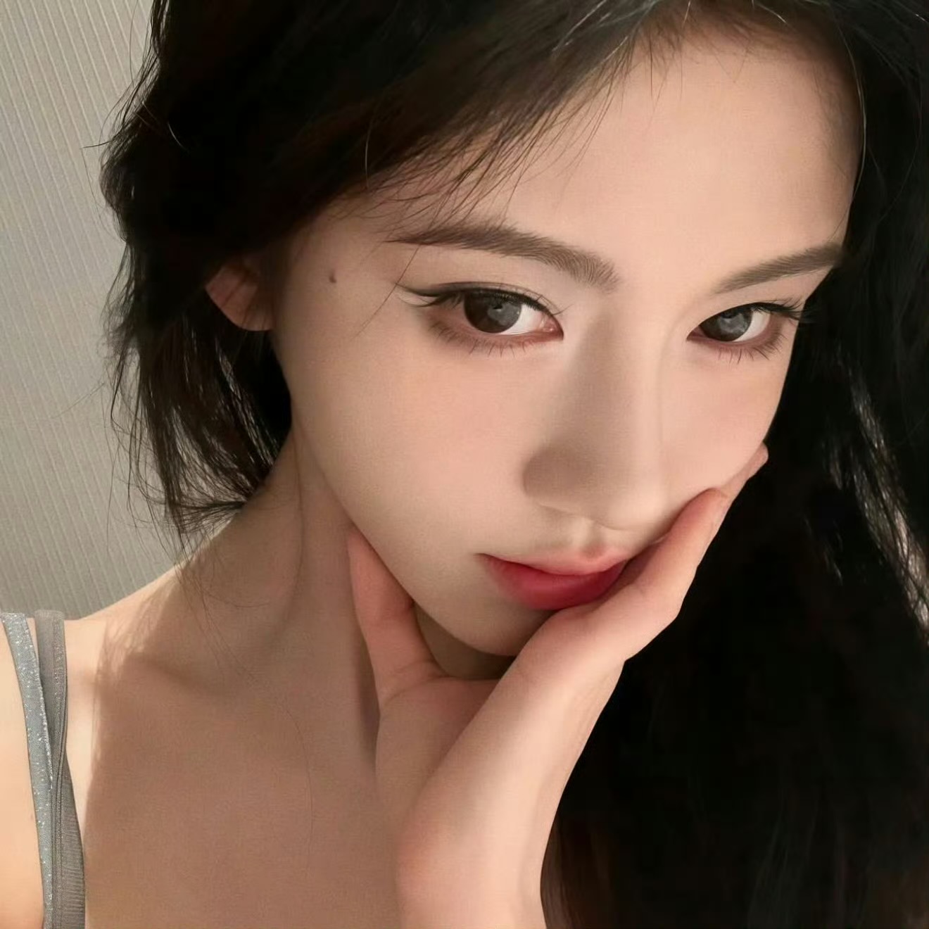 玉溪伴游女生易园玫的资料