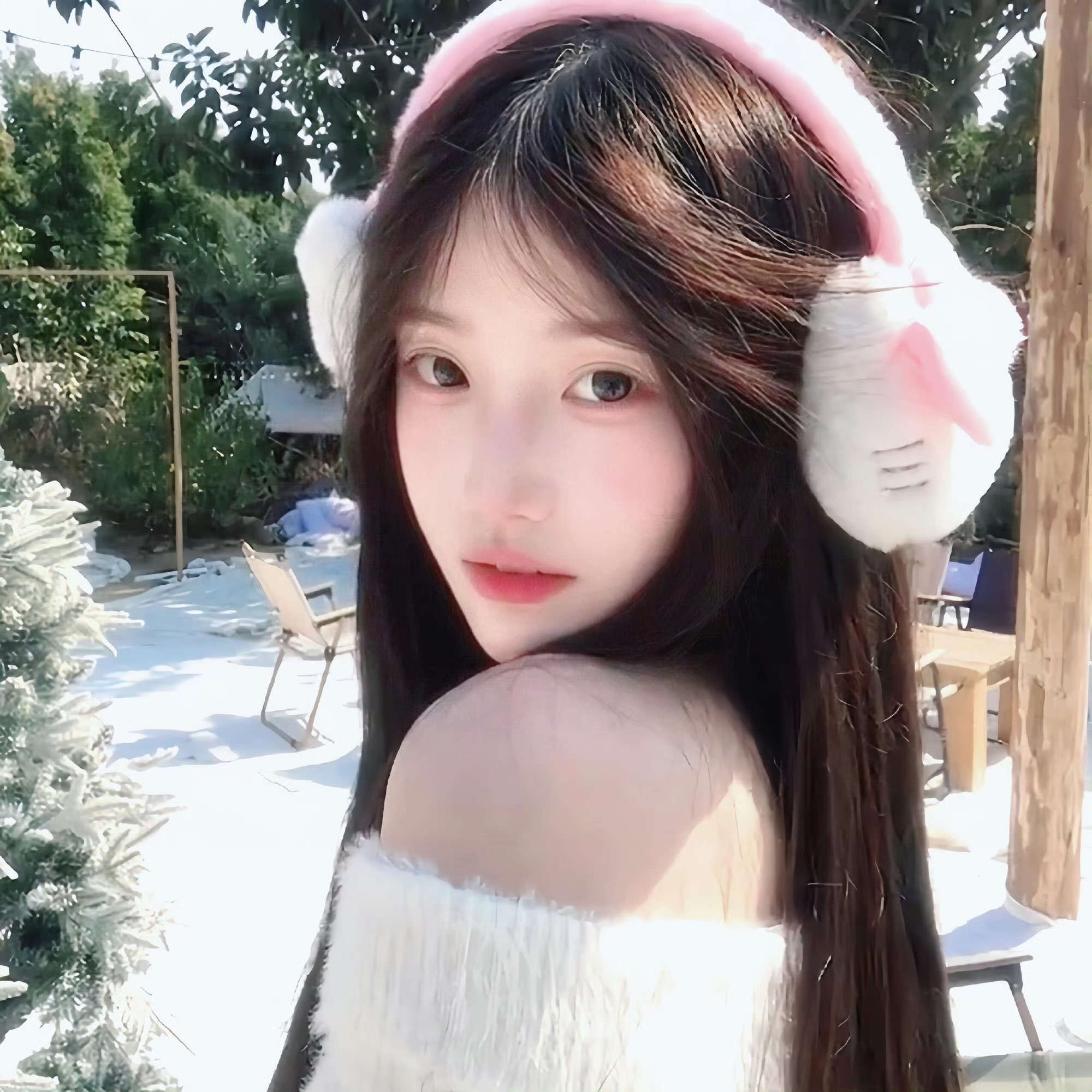 玉溪伴游女生周悦的资料