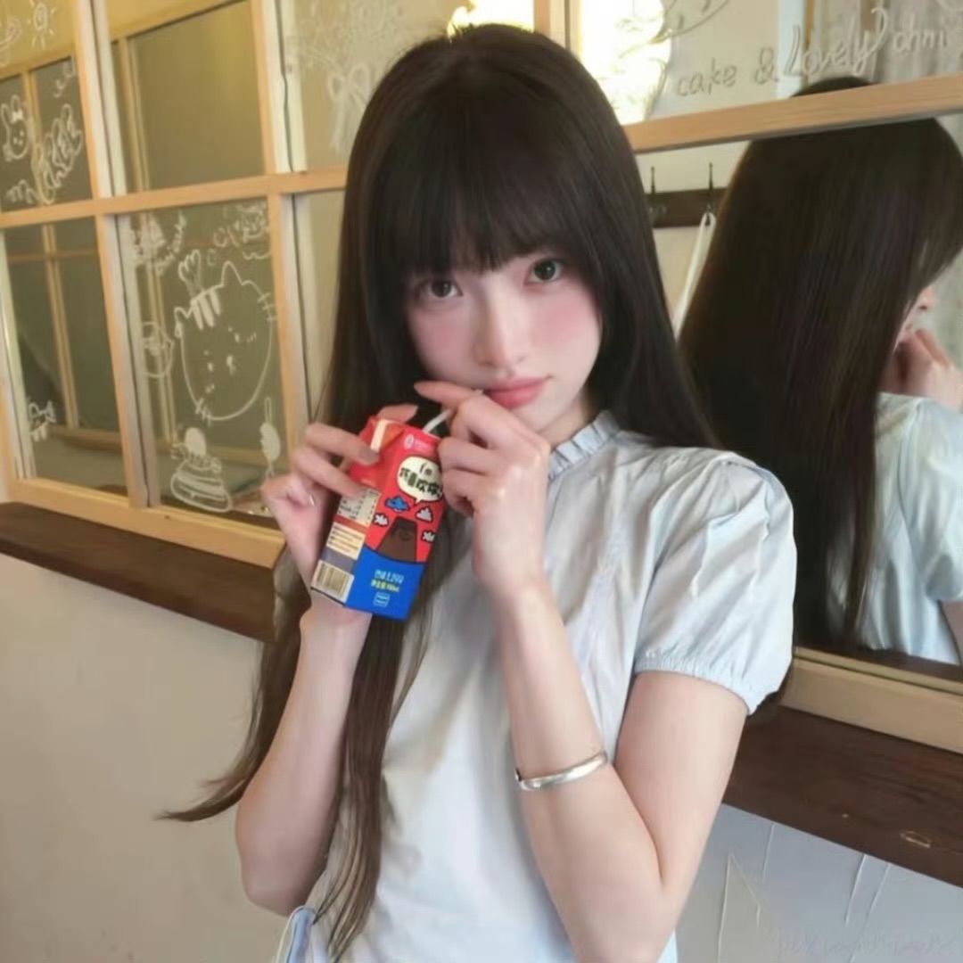 玉溪伴游女生陈安晴的资料