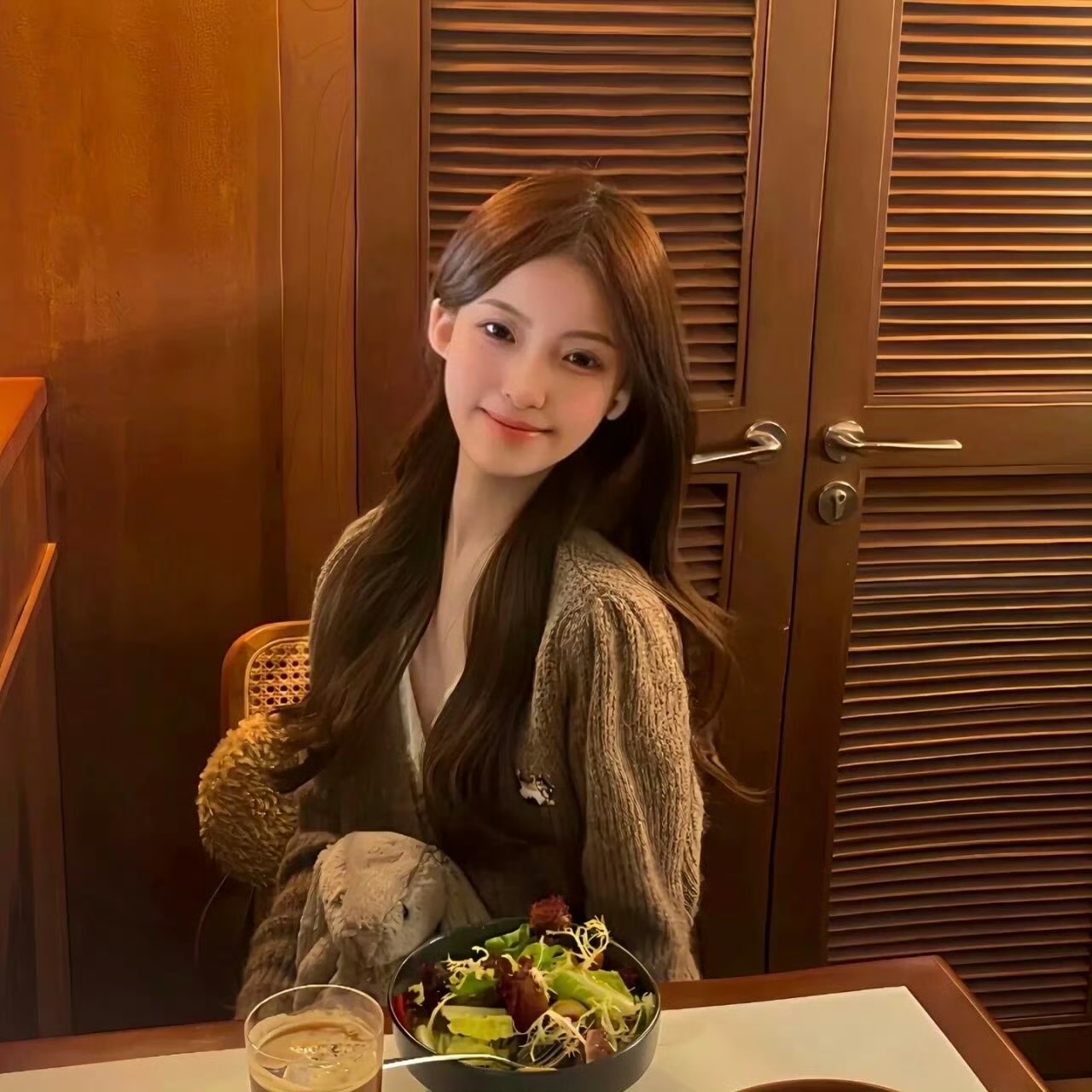 玉溪伴游女生陈婉宁的资料