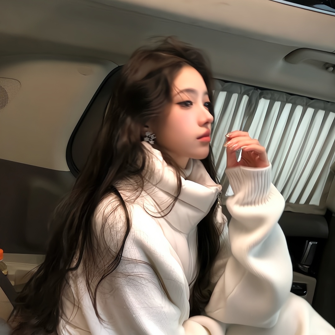 玉溪伴游女生郑秀彬的资料