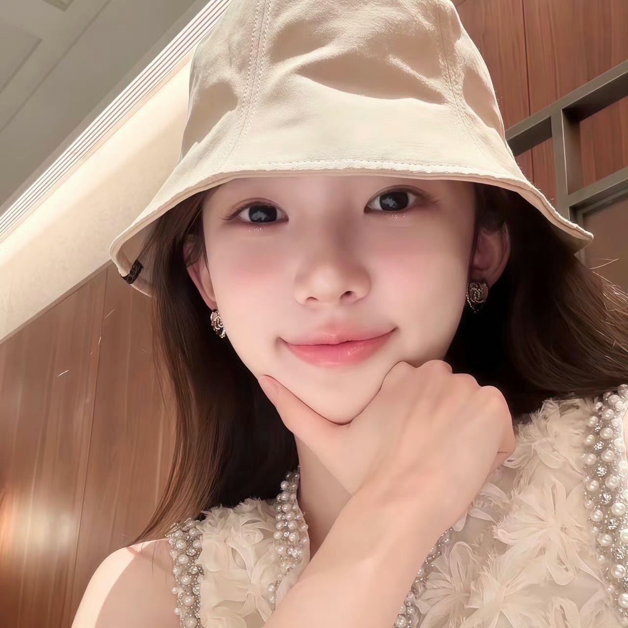 玉溪伴游女生陈泡泡的资料