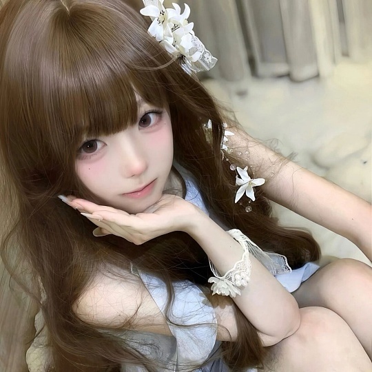 玉溪伴游女生唐萧娴的资料