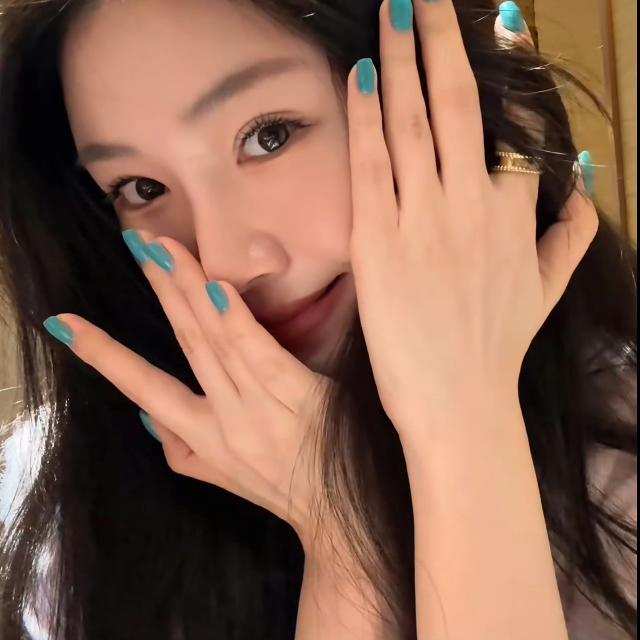 玉溪伴游女生赵雅的资料