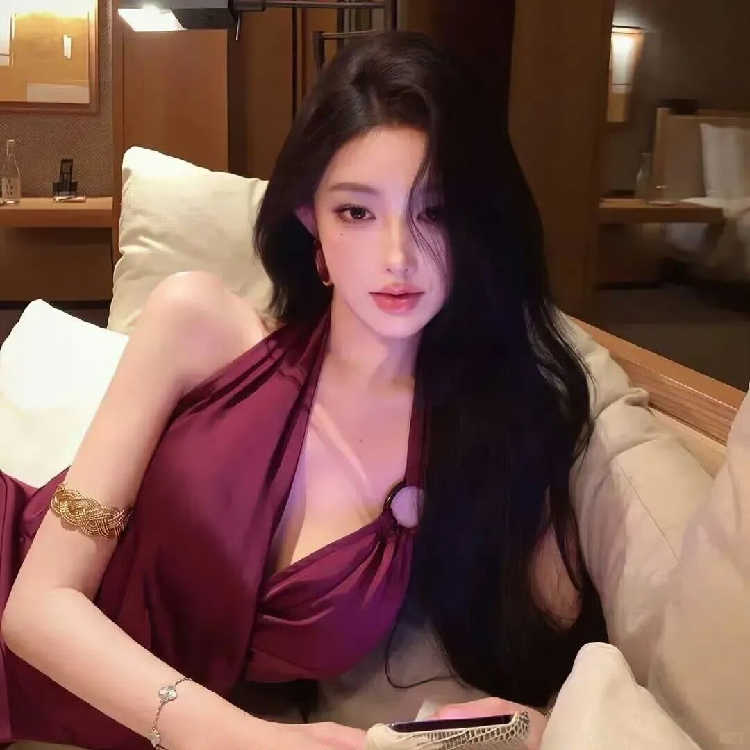 玉溪伴游女生诸葛清浅的资料