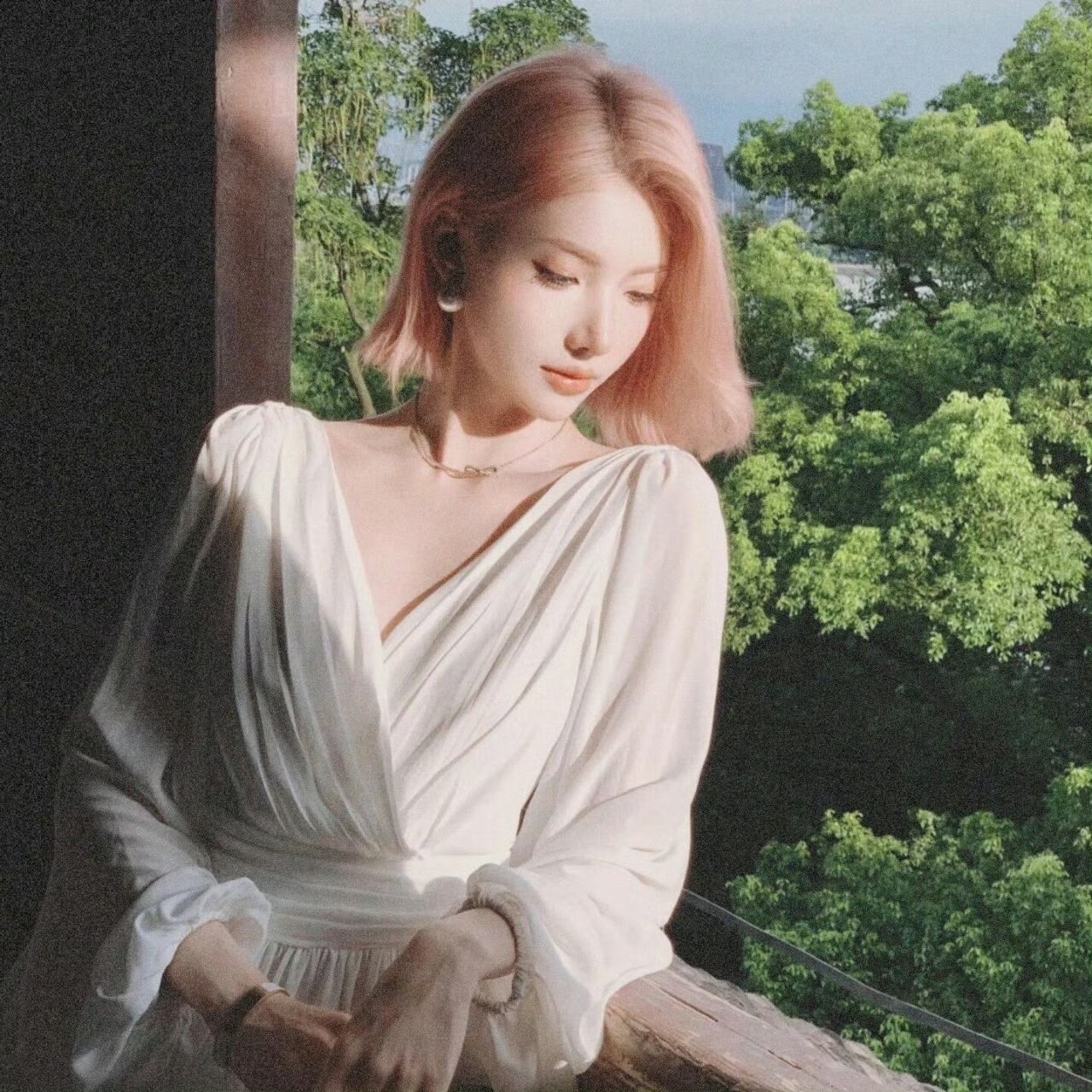 玉溪伴游女生明玉的资料