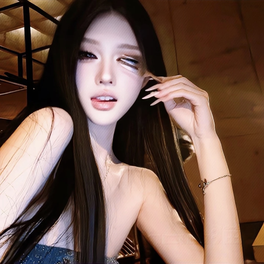 玉溪伴游女生陆洁丹的资料