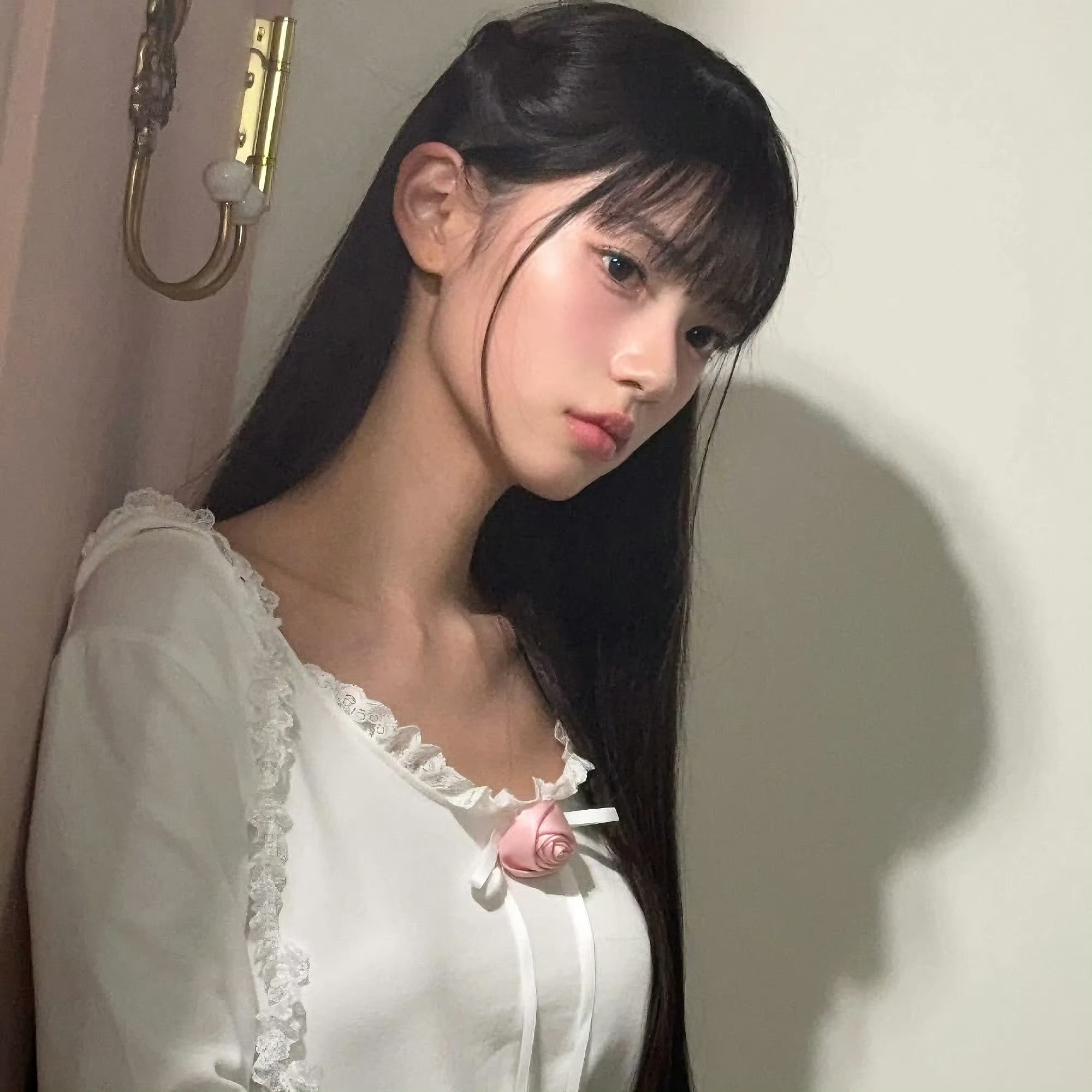 玉溪伴游女生陆知的资料