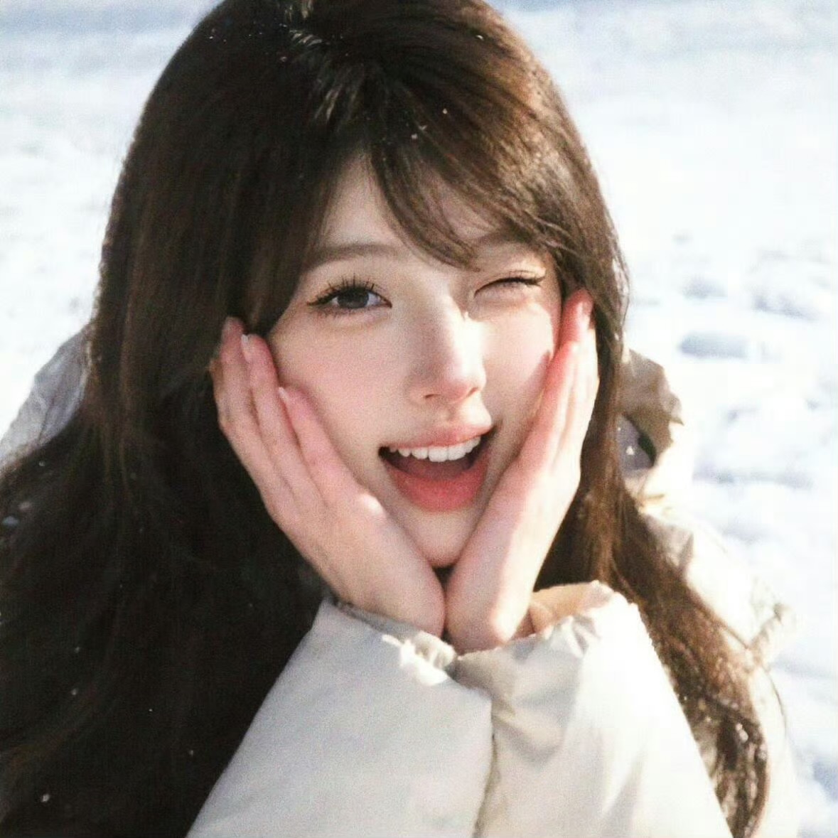 玉溪商务伴游女生蓝彩云的资料