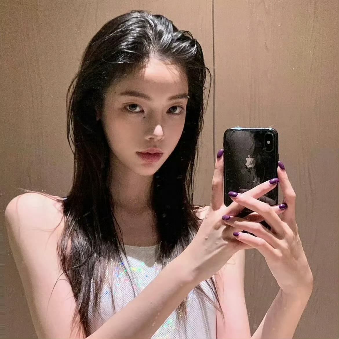 玉溪伴游女生陈墨白的资料