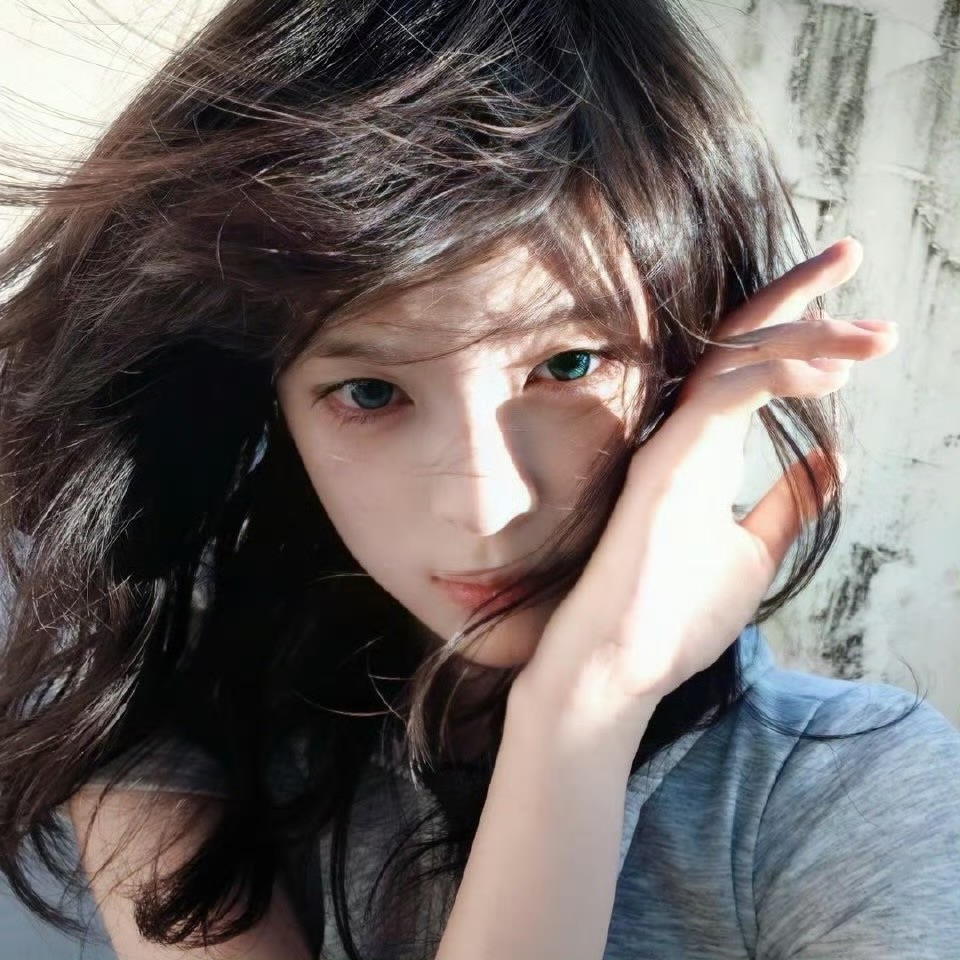 玉溪伴游女生Grace莎莎的资料