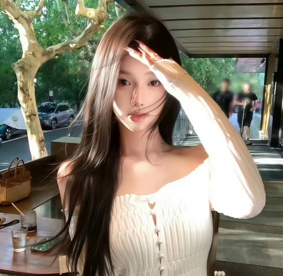 玉溪伴游女生唐糖糖的资料