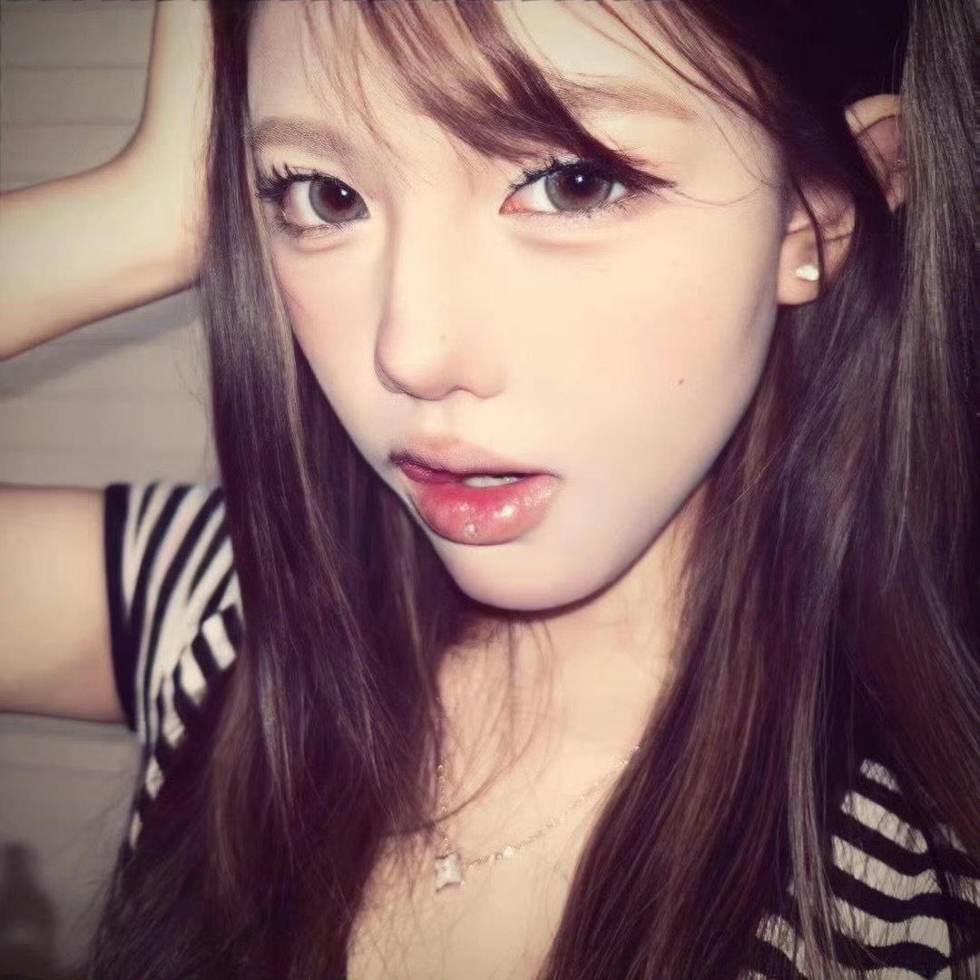 玉溪伴游女生林舒然的资料