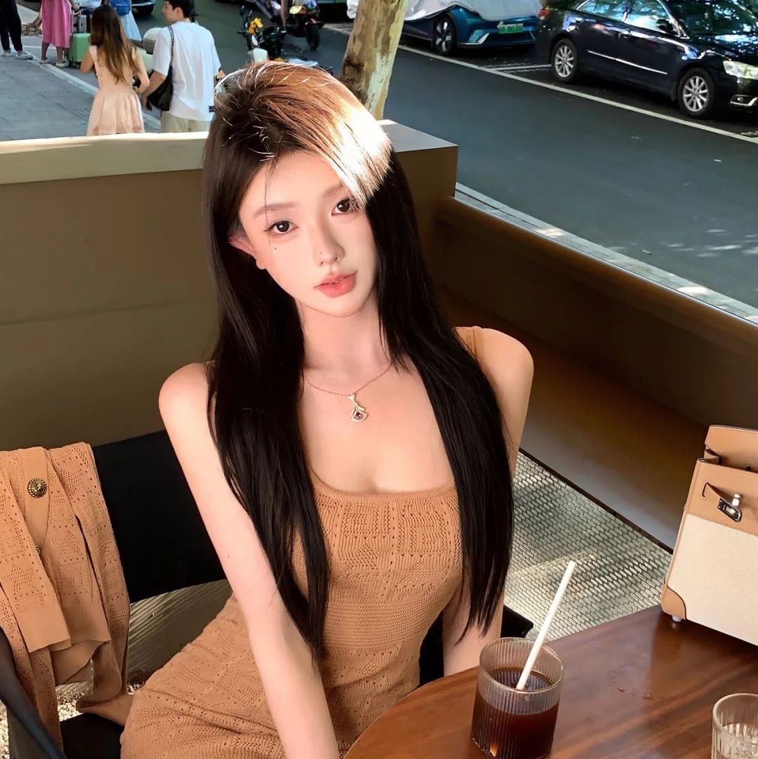 阿里伴游女生冯晓冉的资料