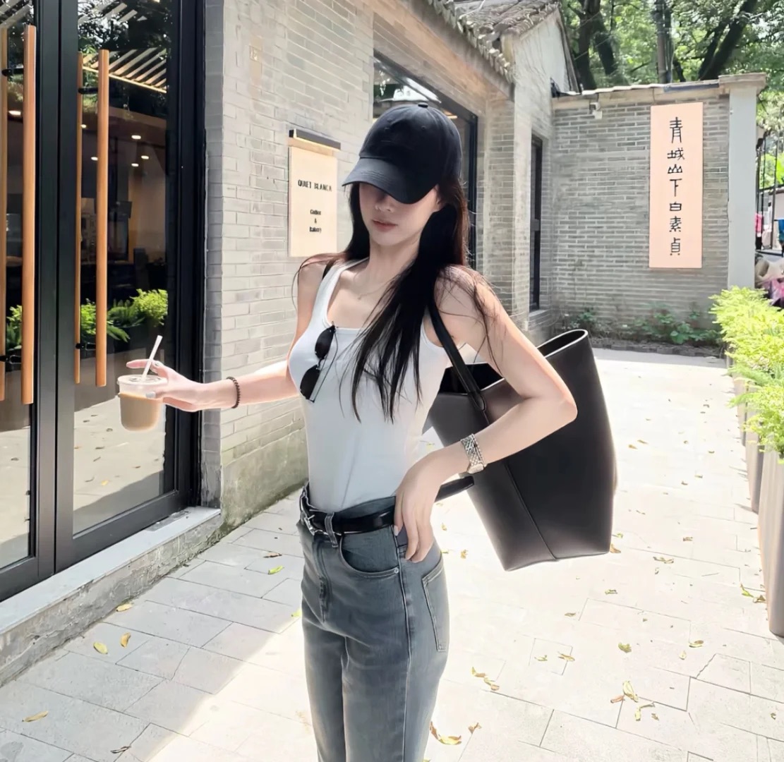 乌鲁木齐商务伴游模特阮清的资料